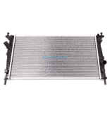 Auto Parts Radiator OEM Z602-15-200C