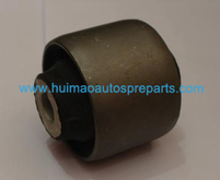 Auto Parts Suspension Bushing OEM 7H0407182A