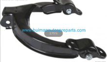 Auto Parts Control Arm OEM 55110-38601